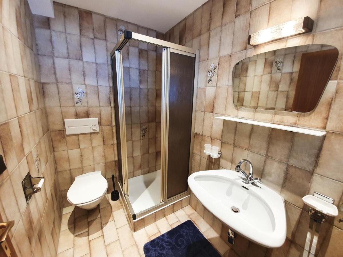 Ferienwohnung Kroell Zell am Ziller Exterior foto